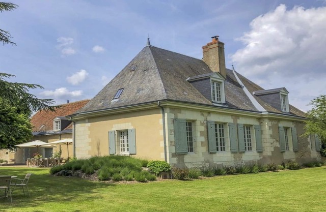 Charming property completely renovated in a park of 2 hectares