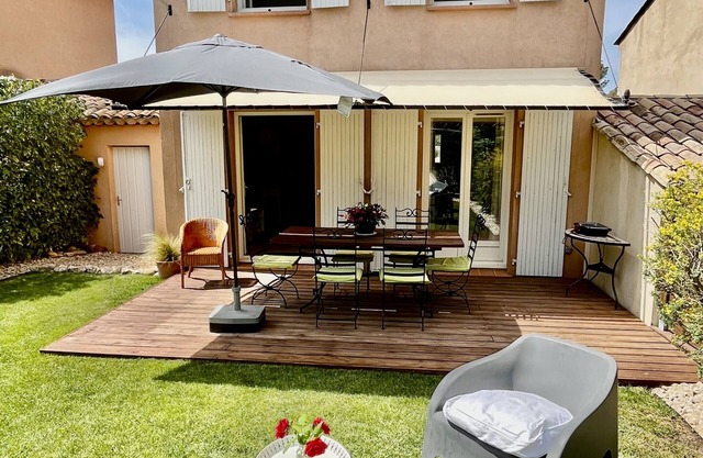 Charming Provence Villa: 3BR, Pool, A/C, Wi-Fi, Parking, Golf Nearby