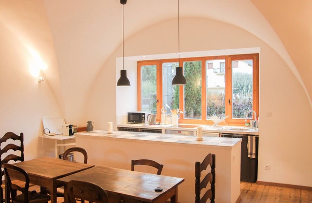 Charming renovated T4 in Barcelonnette with parking, 6 ppl