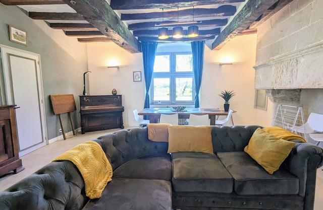 Charming Renovated 11th-Century Cottage near Brenne Ponds - Sleeps 6, Terrace, BBQ, WiFi