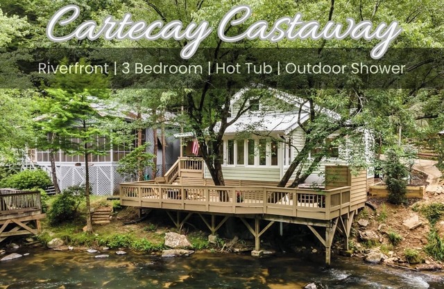 Charming riverfront 3-bedroom cottage in Ellijay on the Cartecay river