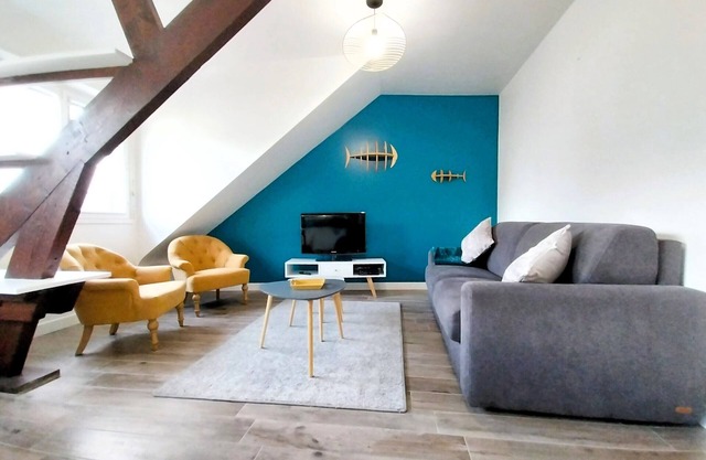 Charming seaside apartment