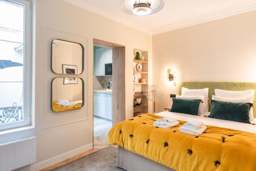 Charming Studio with terrace - Near Montmartre