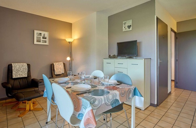 Charming T2 with south-facing balcony and wifi in Barbotan