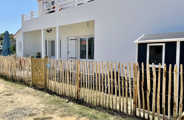 Charming T2 10 minutes walk from the sea