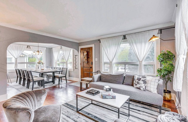 Charming Tacoma Vacation Rental: 2 Mi to Downtown!