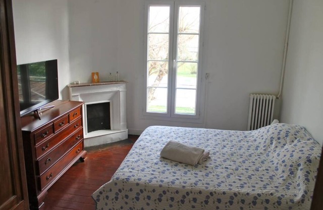 Charming town/country house with private pool