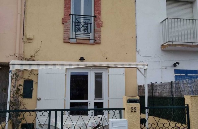 Charming townhouse 250m from the beach