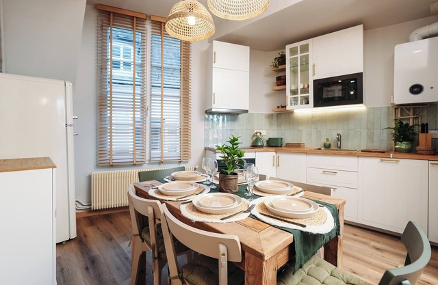 Charming urban retreat with city views