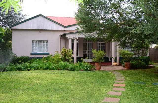 Charming Victorian Guesthouse just 1km from City Center!nnnnnnnnnnnnnnn