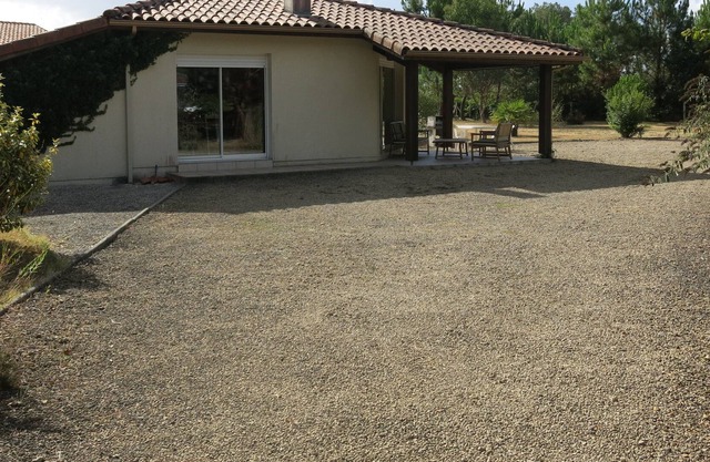 Charming villa between the Landes forest and the ocean