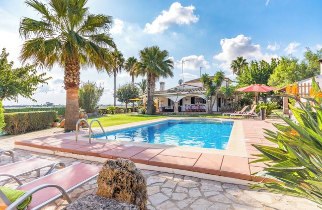 Charming Villa “Finca Santa Eulalia Petit” with Porch and Pool