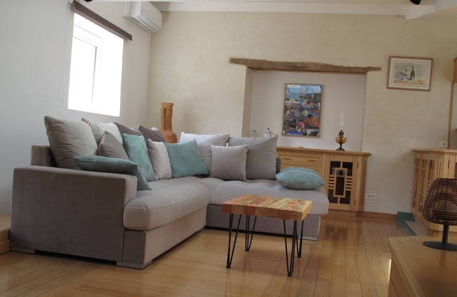 Charming village house in the Golf de St Tropez.