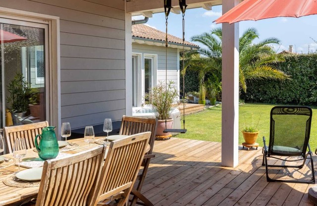 Charming wooden house - Ideal for 2 couples with children