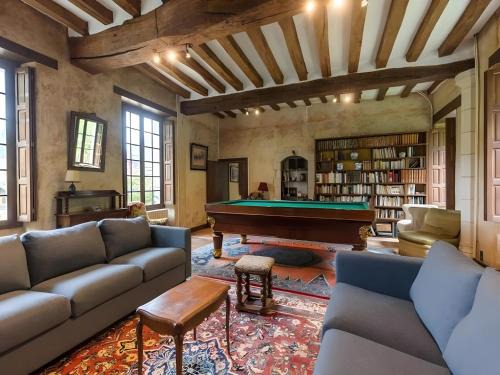 Château in Touraine with Private Park