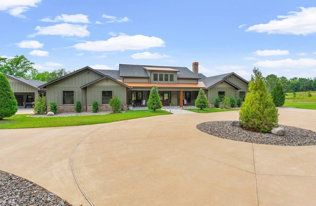 Chesaco Creek Ranch. A Serene Luxury Estate, located 45 minutes from Tampa