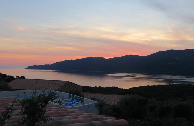 CHEZ ADRIEN-Appartement Magnifique Vue Mer-Piscine chauffée