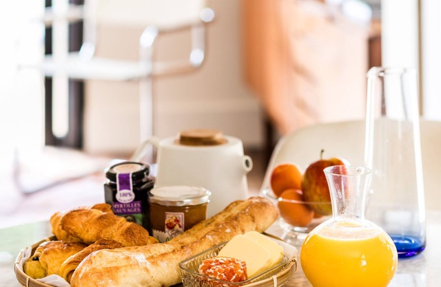 Chez Laurence Du Tilly