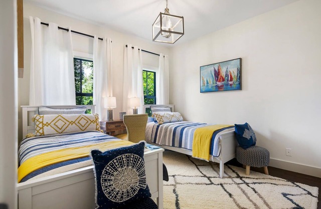 Chic Downtown Luxury Vacation Home