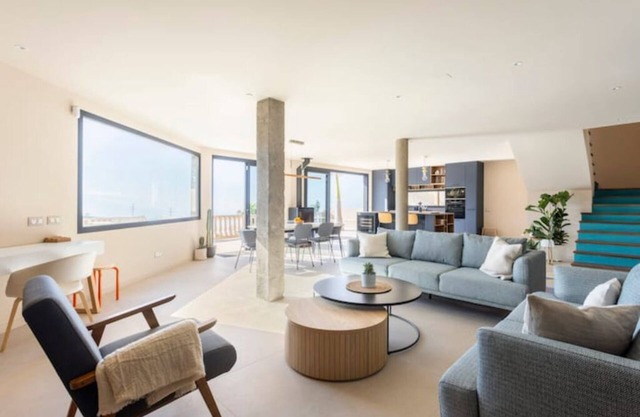 'chic Escape Villa': Diseño con Vistas al Océano
