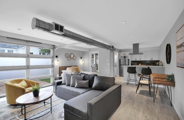 Chic & modern studio in the heart of San Marco!