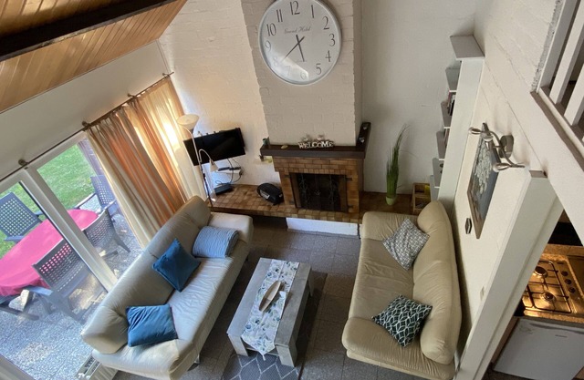 Child-friendly comfort holiday home, corner plot, by the sea, free WLAN
