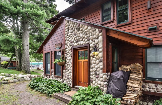 Chippewa Retreat - Lily Pad Lower | Condo in Manitowish Waters