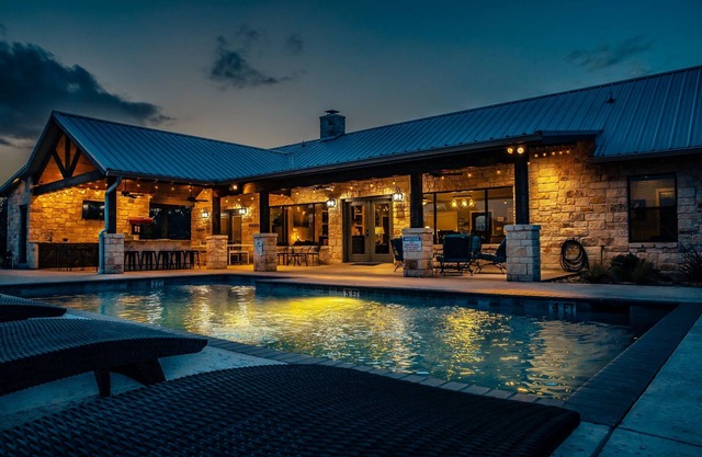 Chula Vista Sleeps31 Heated Pool Ping Pong Quiet Subdiv FREE Frio@Concan VIP
