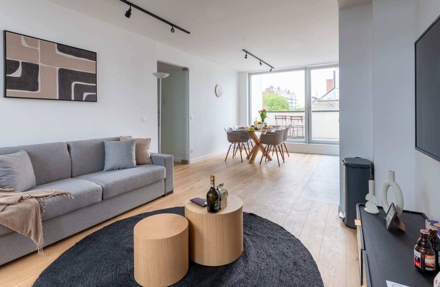 Churchill VII - One Bedroom Apartment, Sleeps 4