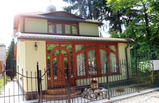 CINTIA Napsugár Üdülőház