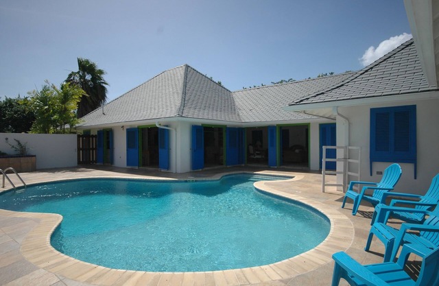 Cisantt Villa - A charming villa in gated development
