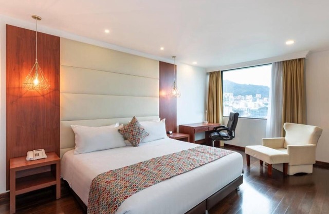 City Chic! Free Parking, City Views, Close to Museo de Arte Moderno!