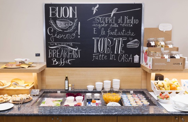 City Hotel & Suites Foligno