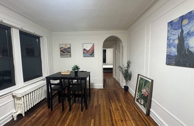 City Views! Large 1-Bedroom in the heart of Fort Greene
