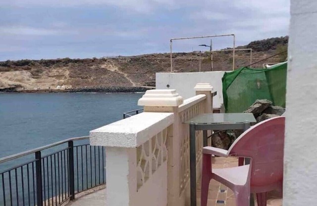 Claudia Puertito de Adeje - 2 bedrooms, 70sqm, on the beach