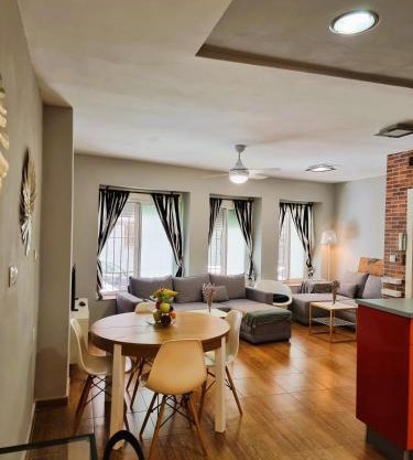 Claudia Tourist Apartment