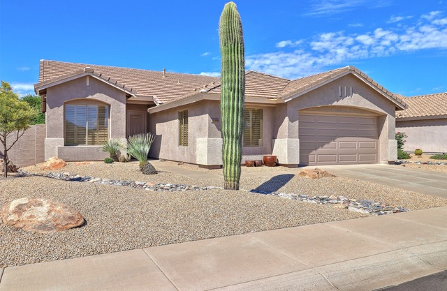 CLEAN -4 BR North Scottsdale Home near Westworld