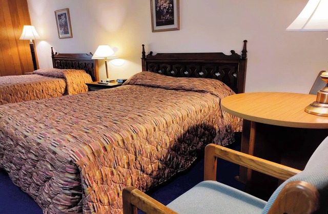 Clean & Comfortable Space Near Parks & Downtown – Ideal for Budget Families