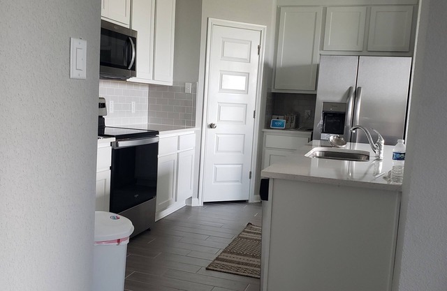 Clean quiet room.No smoking, pets or partying in the house.