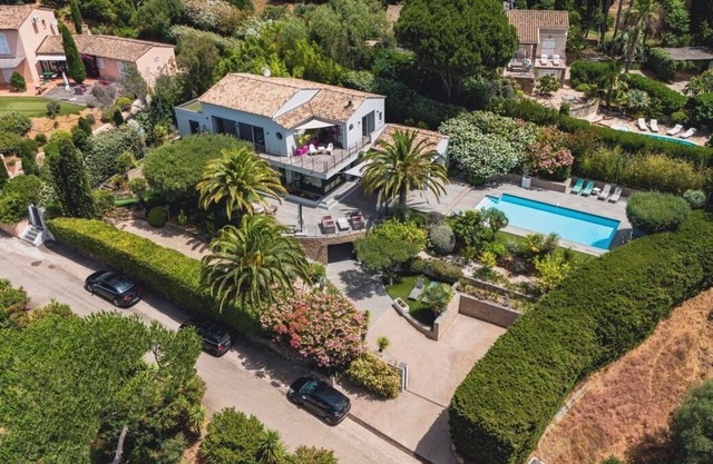 Close to Gigaro beaches - 2 bedroom villa