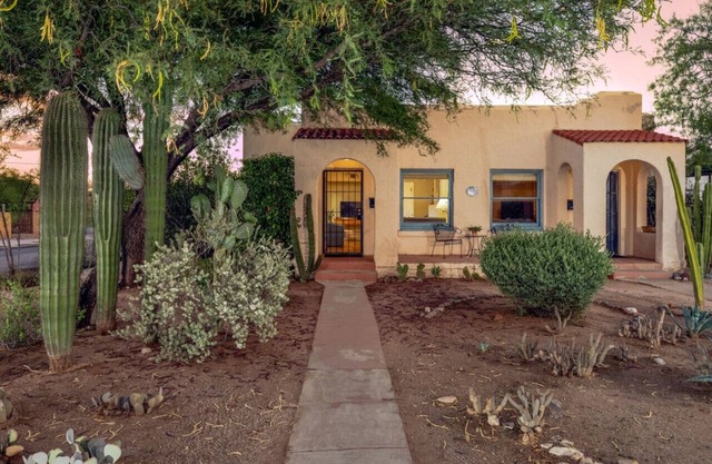 Close to U of A/Patio/Sam Hughes/1 BR 1 BA