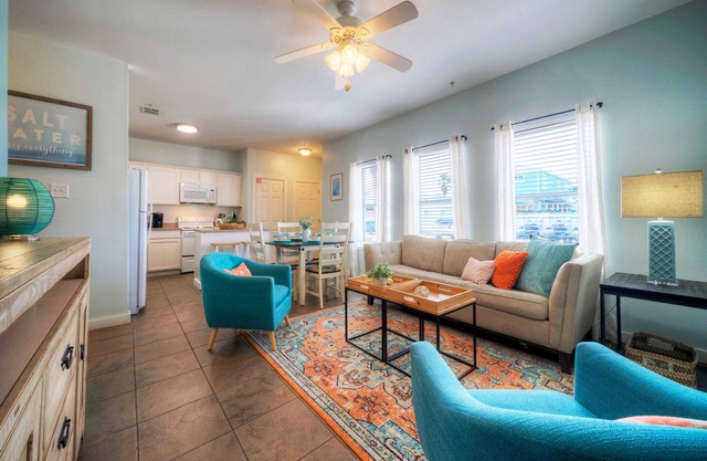 Coastal 2BDR Condo w/Shared Pool | Golf Cart Zone