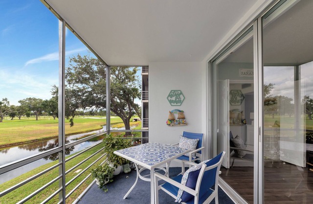 Coastal Charmer - 2-bedroom Condo - Amazing Water & Golf Course Views