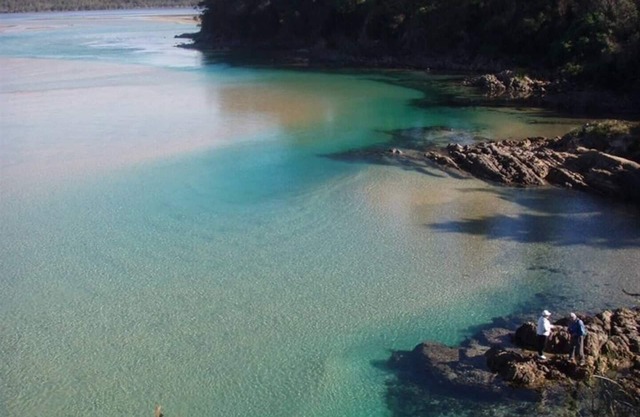 Coastal lifestyle Country living.nHouse on acres close to the coastnPet friendly