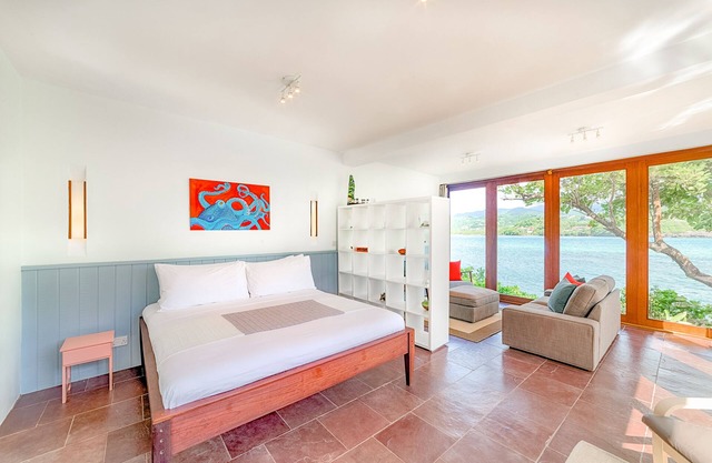COceanfront Private Pool Villa (1 Bedroom)