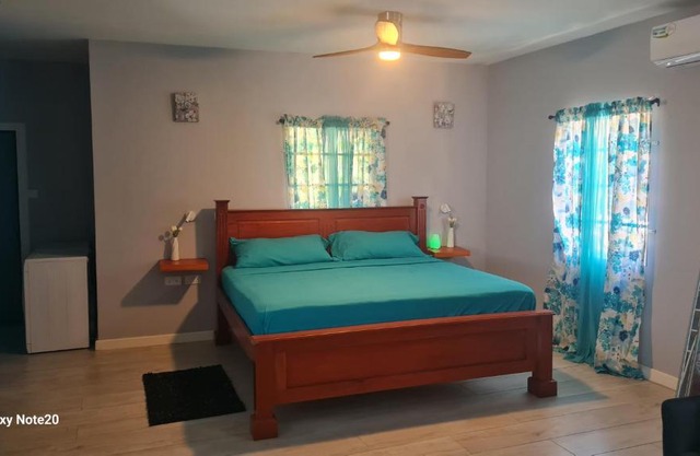 Coconut Creek Deluxe Suite