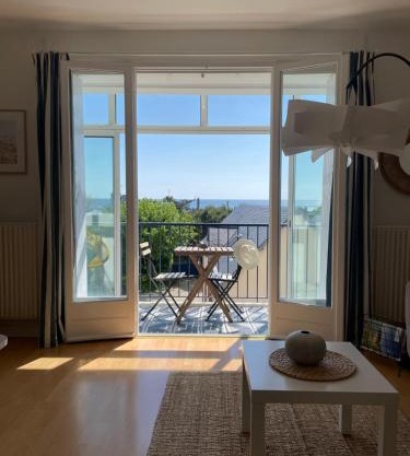 Cocooning studio with sea view