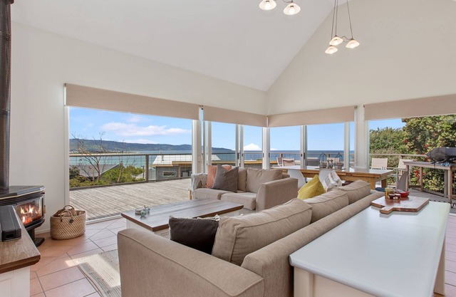 Coleridge - At Marengo, Apollo Bay