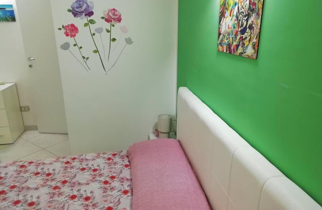 Colorful House Costa Trabocchi