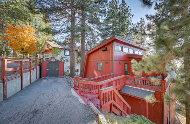 Colorful Running Springs Cabin w/Incredible Views